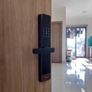 khoá vân tay cửa gỗ Ximex K79